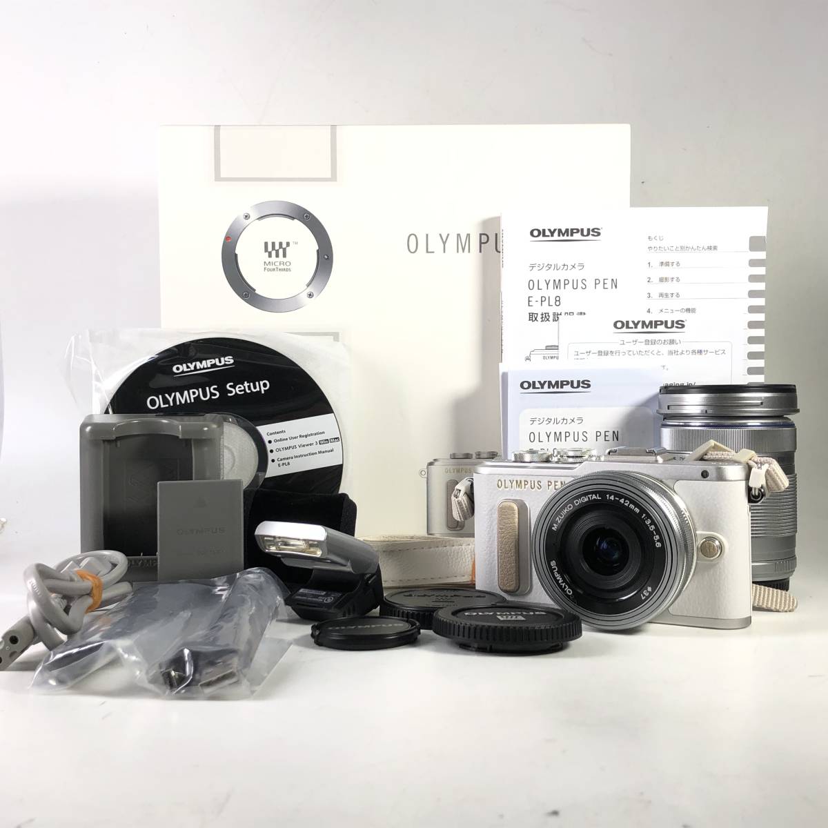 美品 ショット数598回 OLYMPUS PEN E-PL8 EZダブルズームキット 美品 ショット数598回 OLYMPUS PEN E-PL8 EZダブルズームキット