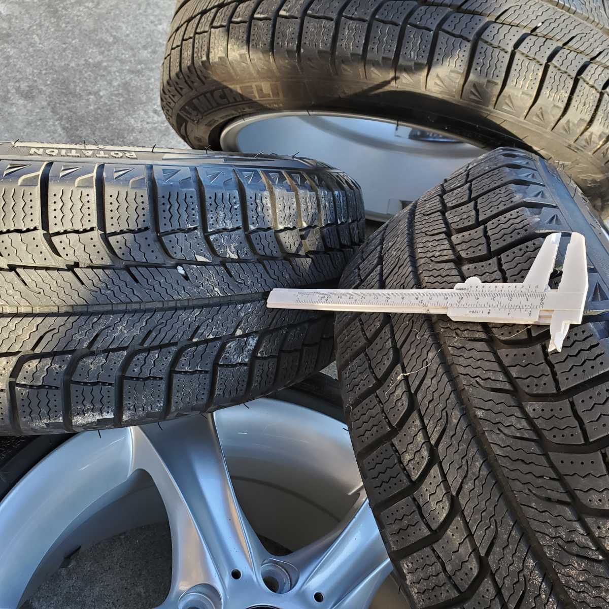 195/55R16 ミシュラン スタッドレスタイヤ　アルミホイール ４本　☆送料無料　BMW １シリーズ　120i e87 スタッドレス 195&frasl;55R16 ミシュラン195&frasl;55Ｒ16セット 2024年-2025年製 冬タイヤ 16インチ