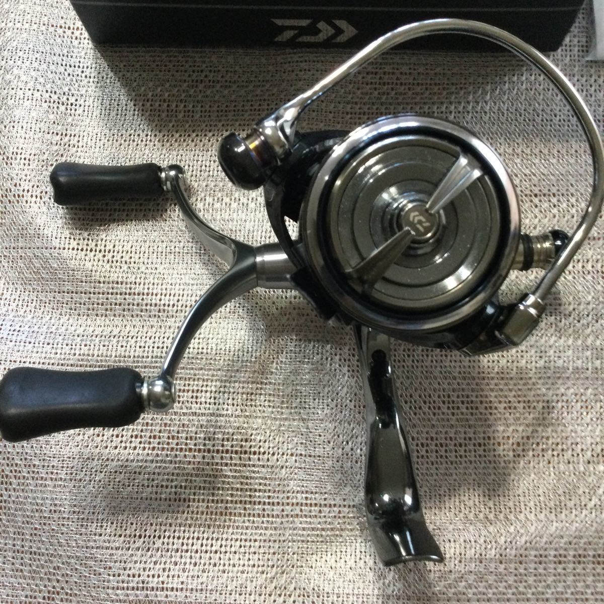 ダイワ 18 イグジスト LT 2500 S -XH -DH｜スポーツ、レジャー 