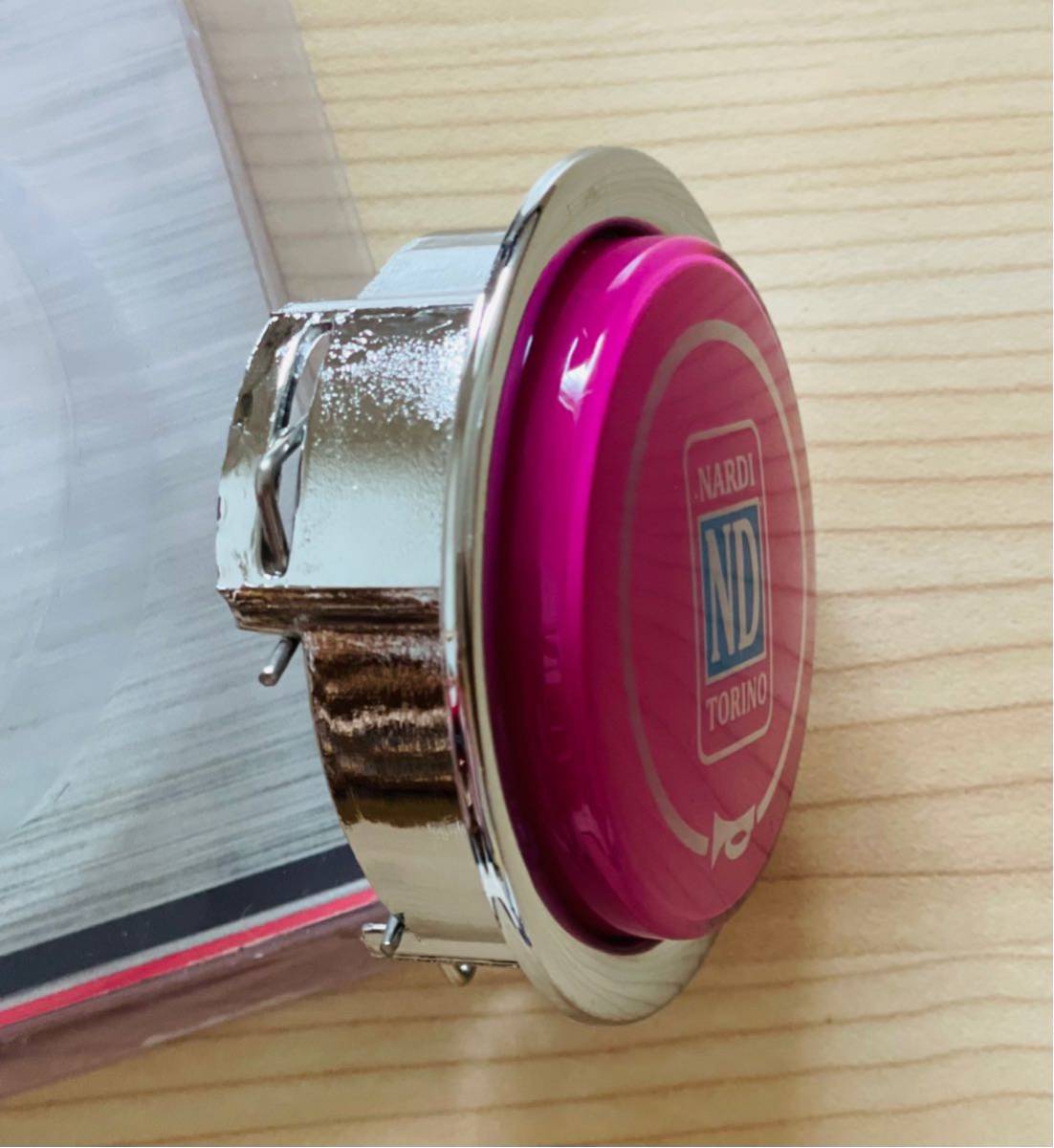 NARDI ナルディ ホーンボタン 未使用品momo サイズ 珍しい ピンク色