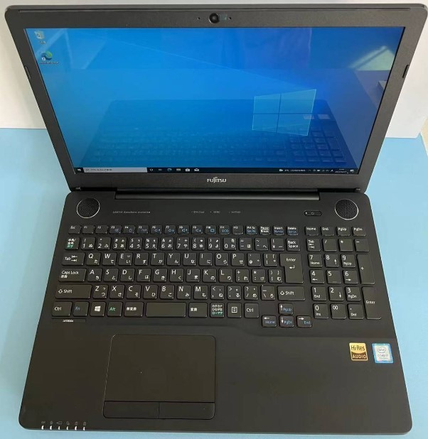 Fujitsu Core i7-7700HQ/ Ram16GB / SSD 256GB / Windows10. 美品 Core