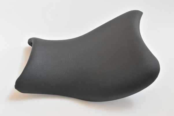 GSX1300R ハヤブサ　シート　アンコ抜き　ローダウンシート GSX1300R ハヤブサ シート アンコ抜き ローダウンシート GSX1300R