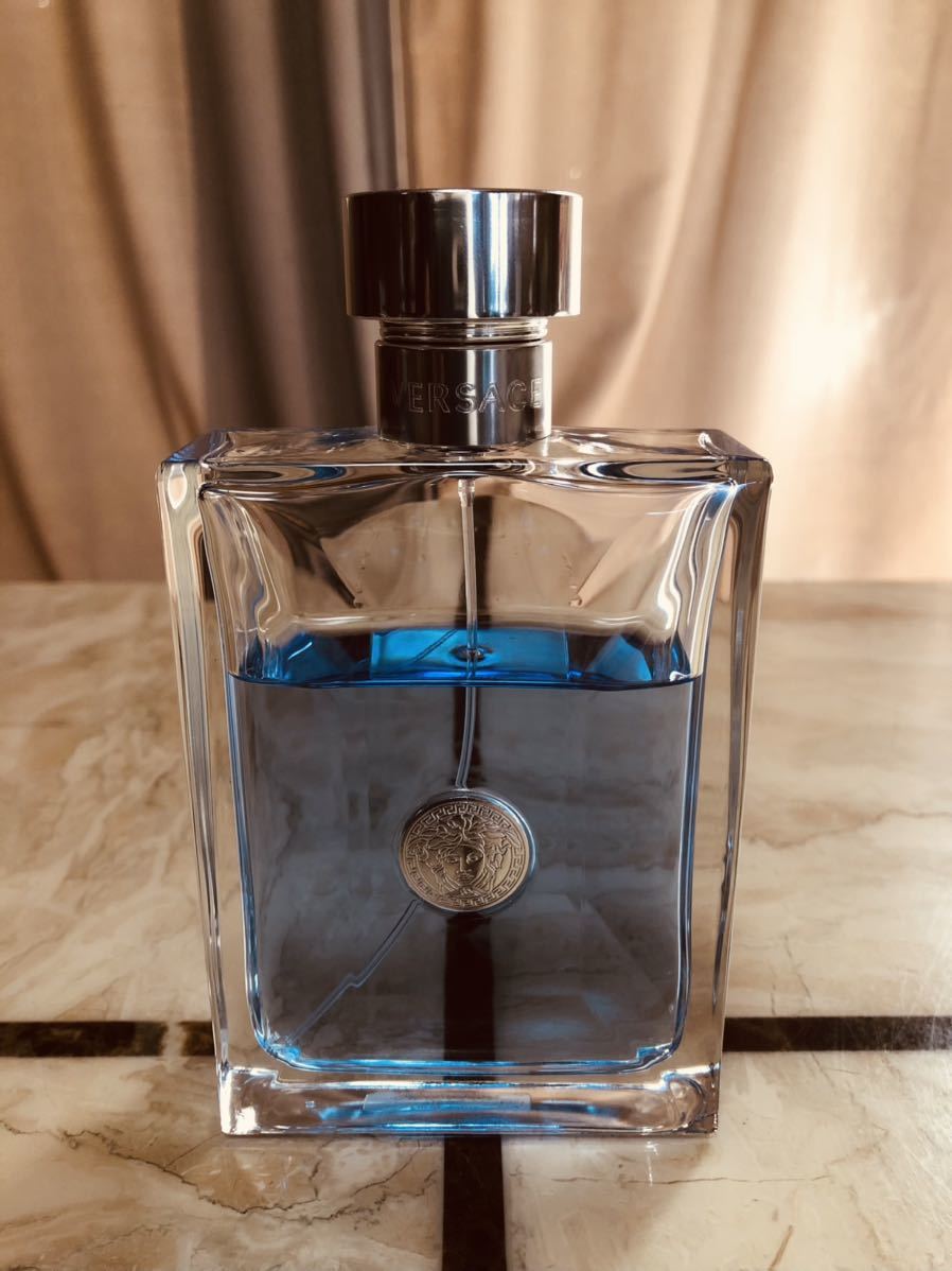 ヴェルサーチ プールオム 200ml プールオム | ヴェルサーチ 0