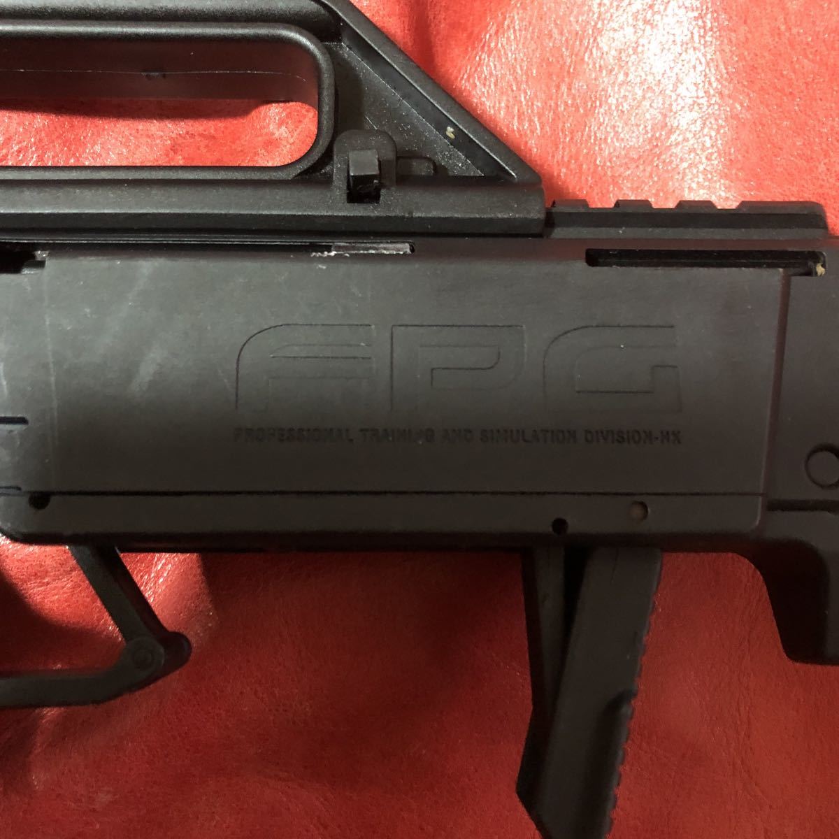 希少・不調につきジャンク扱 KSC MAGPUL FPG マガジン2本箱おまけ付