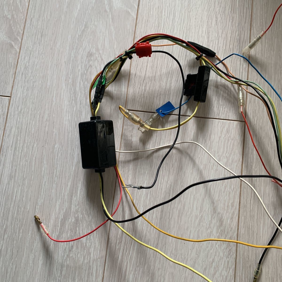 動作品 パイオニア カロッツェリア サイバーナビ AVIC-VH0009 AVIC