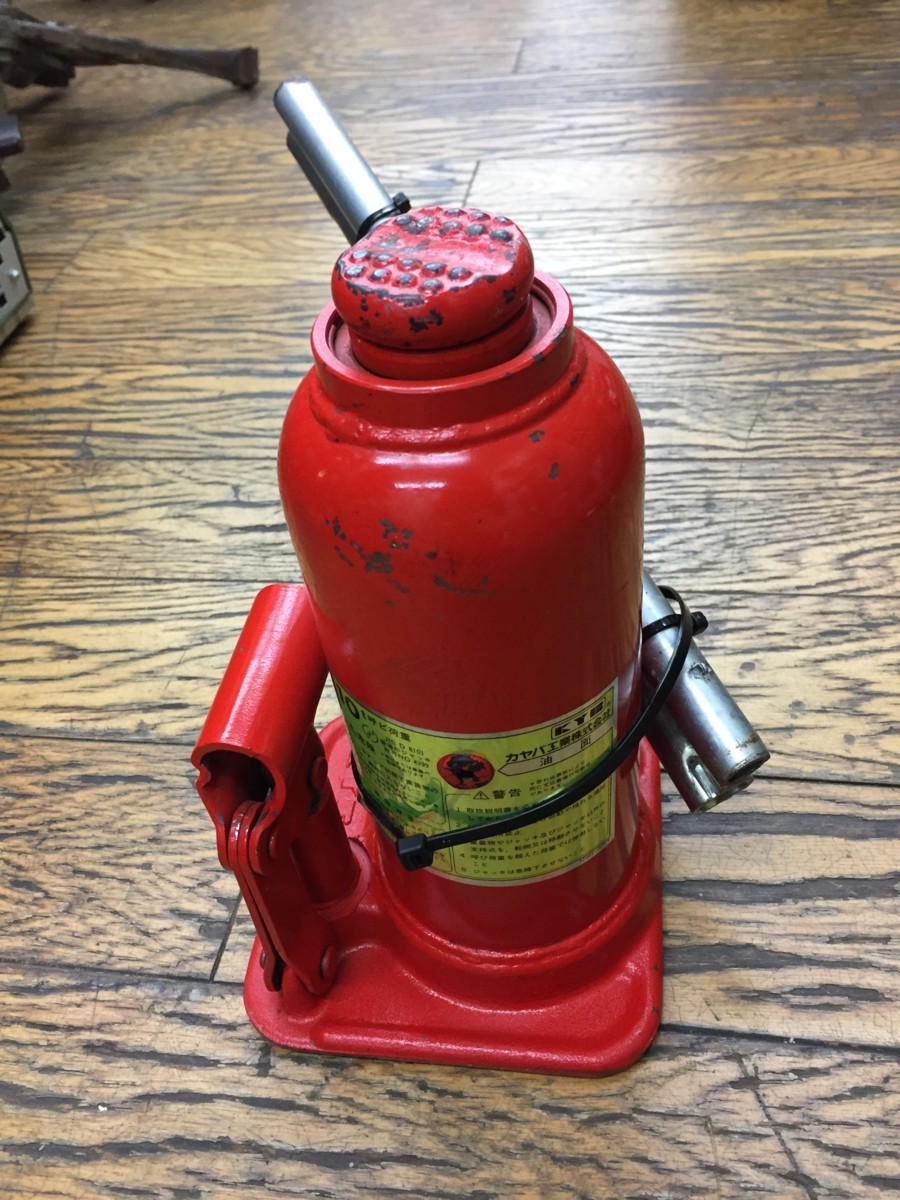 未使用 カヤバ 油圧ジャッキ 10トン KJS 100-A1 管C250913KK (ベストバイ 静岡県袋井市) 油圧ジャッキ カヤバ KJS100-A1 - Yahoo!オークション 10ton 「カヤバ