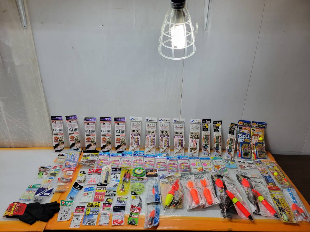 未使用品有り！ 釣り具 まとめ Δ7597VΔ 現状品 ウキ 釣り針 錘 針はずし テグス ハリス 仕掛け 天秤 趣味 魚釣り 海釣り 大量 ストック