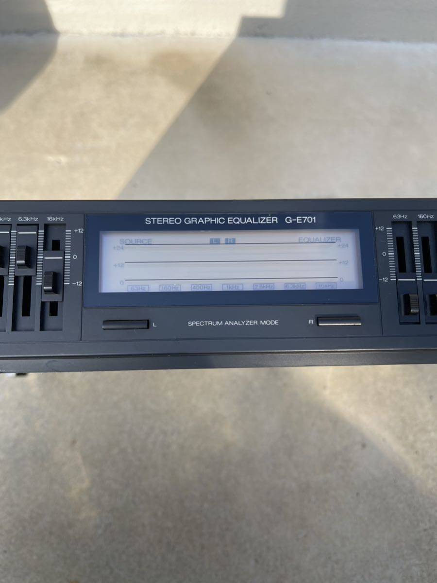 サンスイ Sansui☆グラフィックイコライザー/G-E701/通電確認済み/動作