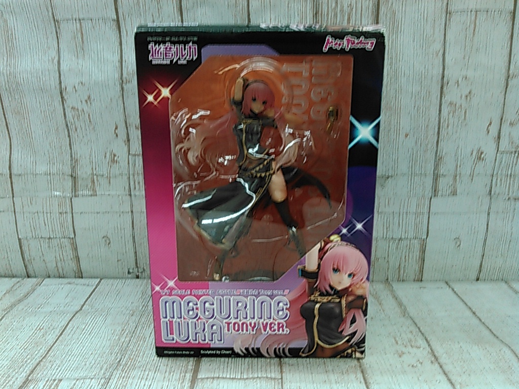 マックスファクトリー 巡音ルカ Tony ver. Vocaloid ボーカロイド 1/7