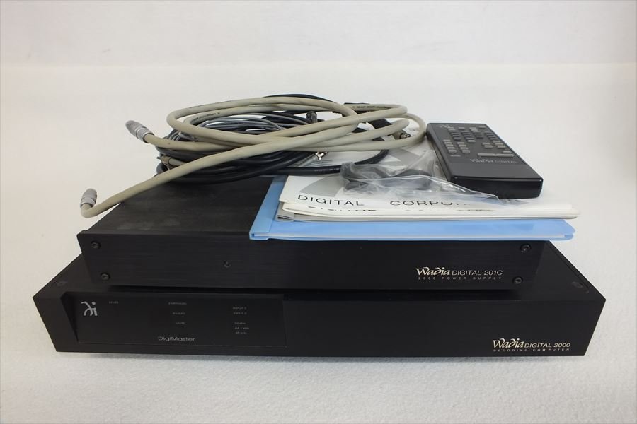 ■ Wadia DIGTAL 2000/PowerSupply 201C D/Aコンバーター DAC 取扱説明書有り リモコン有り 中古 230102M4389