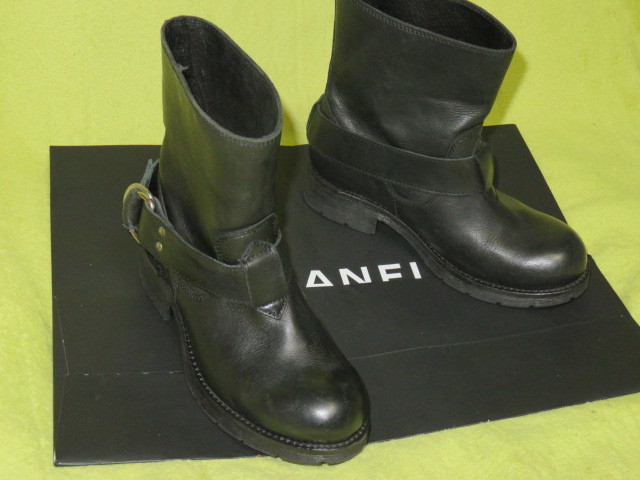 DIESEL ディーゼル レディース エンジニアブーツ ブラック サイズ　「３７」２３，５ｃｍ　美品