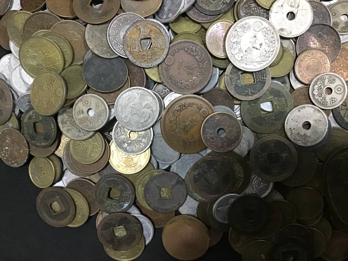 古銭まとめ 50銭銀貨 天保通宝 雑銭 1.80kg(50銭)｜売買された