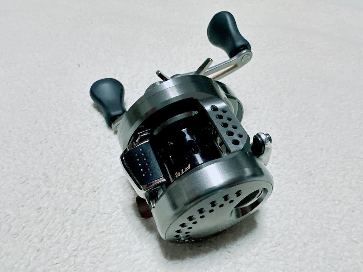 BFS Shimano Calcutta Conquest HG 0 CALCUTTA Reel SHIMANO