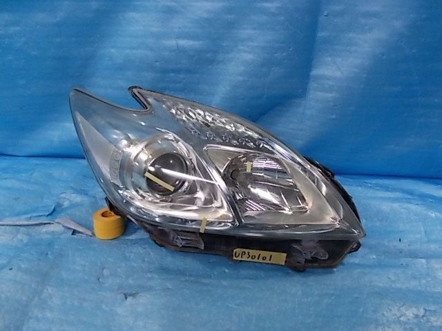 プリウス ZVW30 前期 ハロゲン 右 ヘッドライト №UP30101