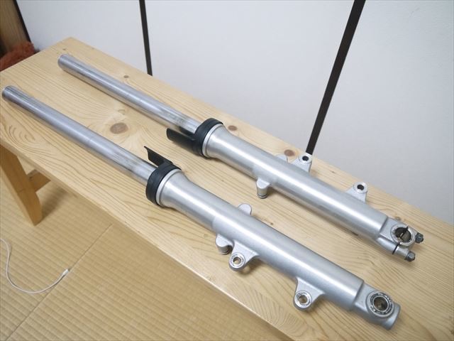 即決！SR400/SR500 純正フロントフォーク ハイパープロスプリング入り