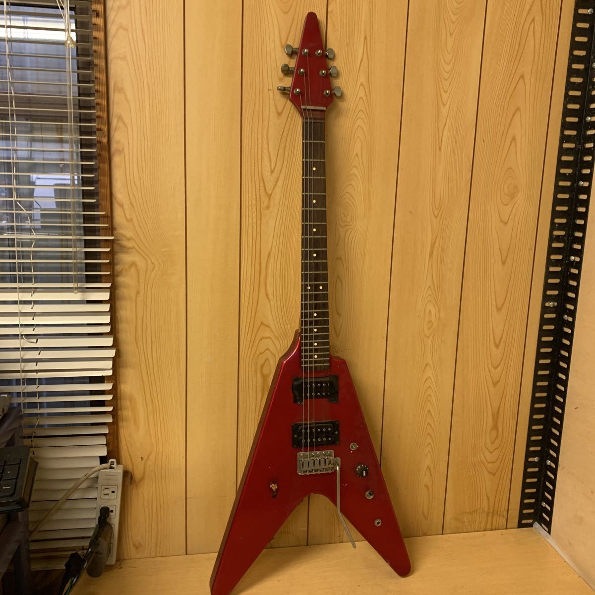 Fernandes フェルナンデス エレキギター - FR-55 FRT トレモロ Yahoo