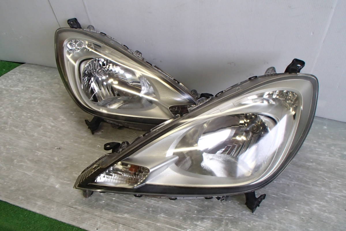 GE6/GE7/GE8/GE9 後期 フィット 純正 ハロゲン 左右 ヘッド ライト ランプ P9603 / 33100-TF0-J51・33150-TF0-J51 打刻2【23-43】