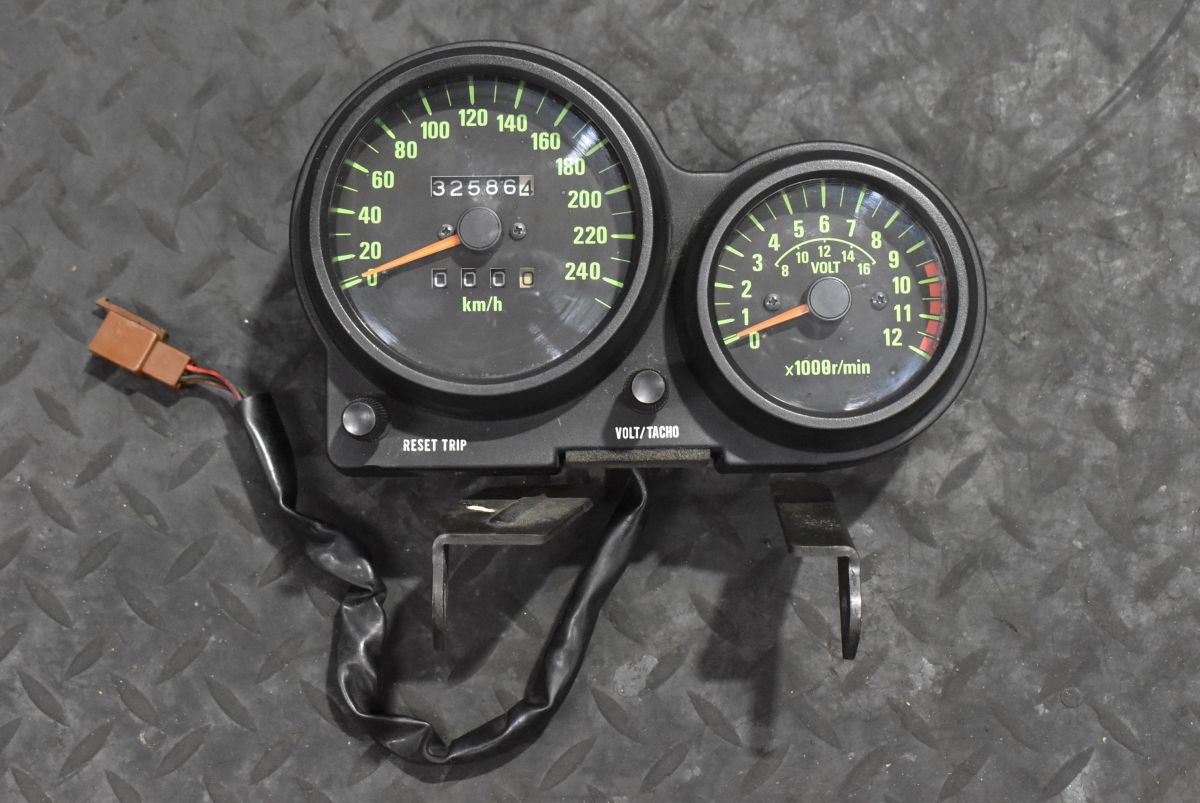 GPz1100 空冷 メーターAssy GPZ1100空冷 AMA S1仕様