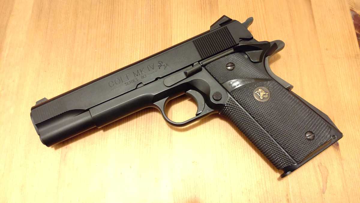 MGC タカカスタム　MGC コンバットスタリオン　あぶない刑事 MGC タカカスタム MGC コンバットスタリオン あぶない刑事 MGC タカ