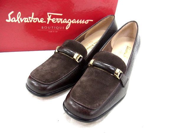 1円 Salvatore Ferragamo フェラガモ クロコダイル型押しレザー