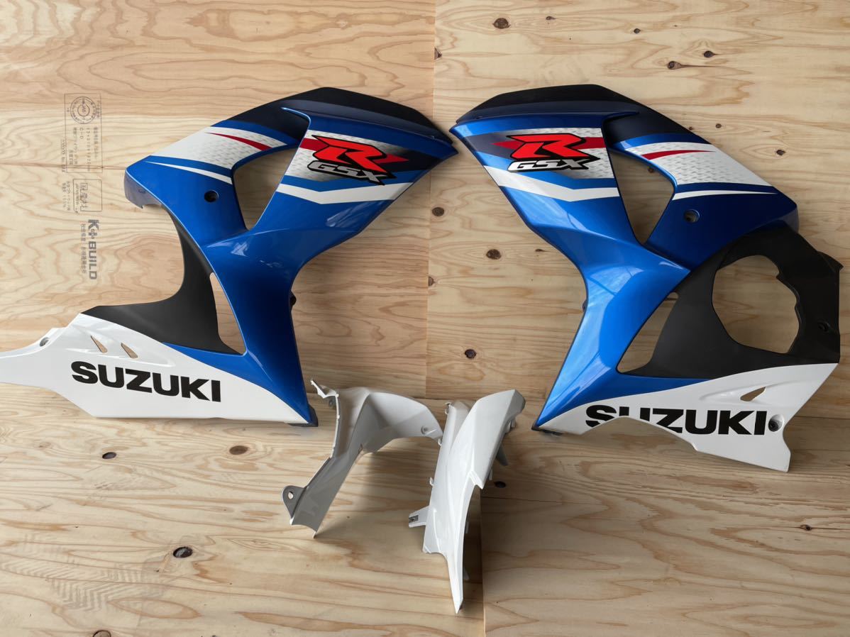 スズキ　GSXR1000R 左サイドカウル GSXR 1000 サイドカウル GSX-R1000 純正 サイドカウル GSX-R（種類