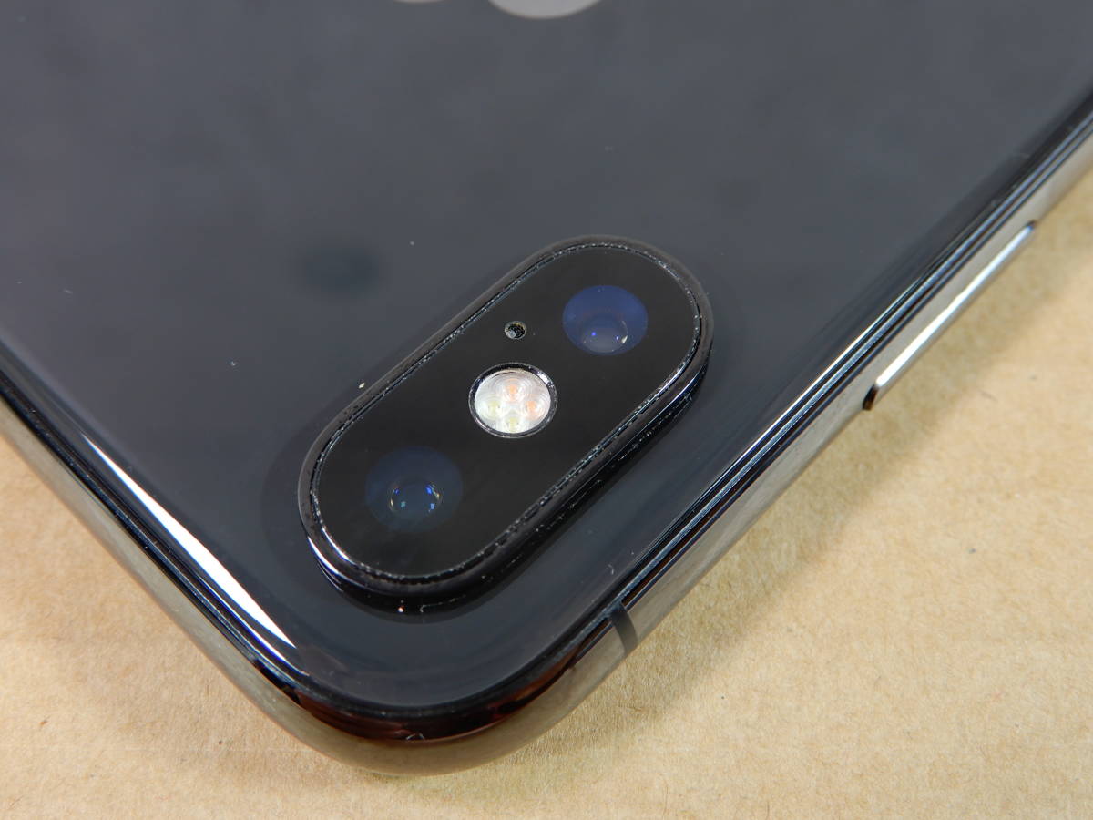 ☆Apple/docomo iPhone X 64GB スペースグレー MQAX2J/A [本体のみ