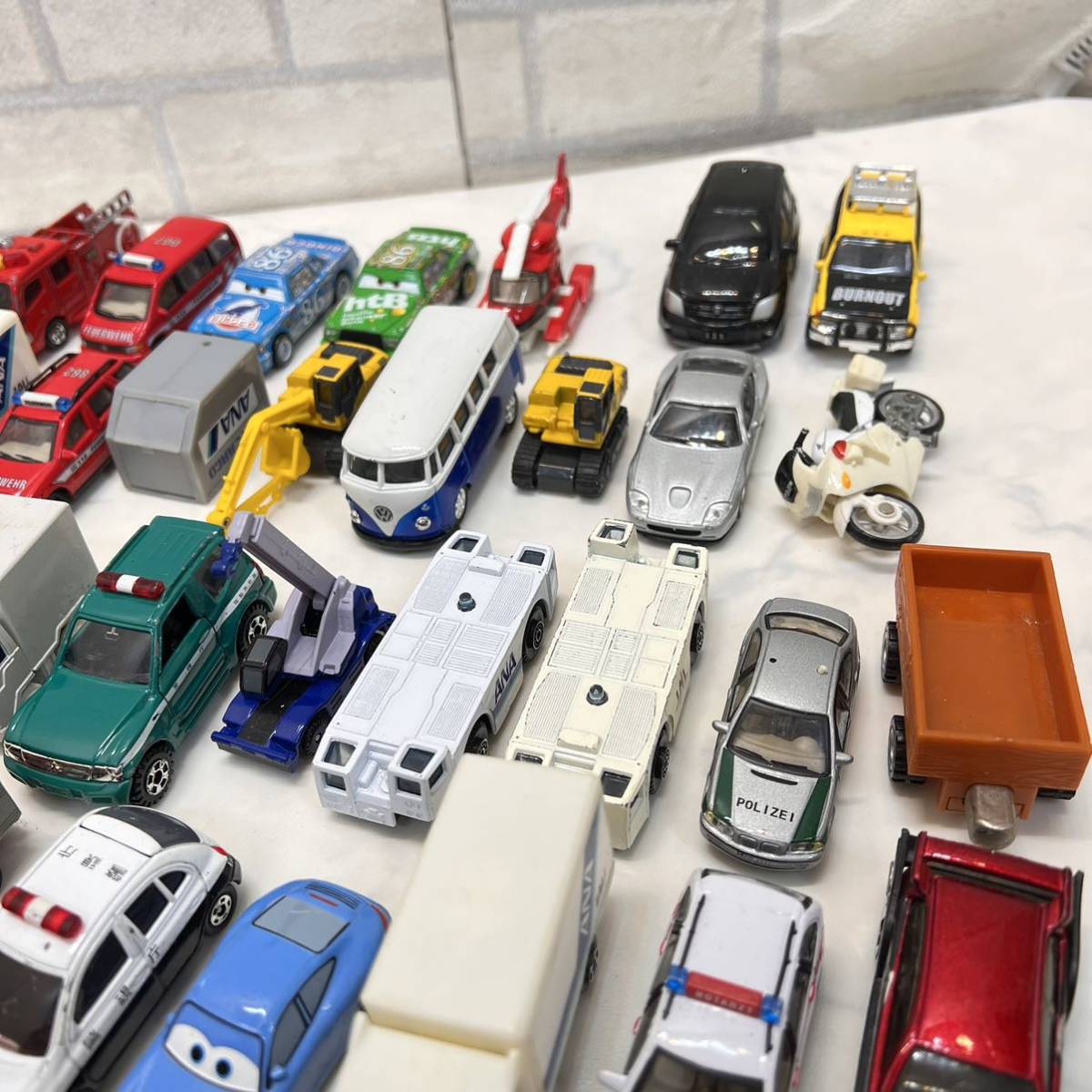 ① トミカ ミニカー 色々 大量セット まとめ売り チョロQ トミカ