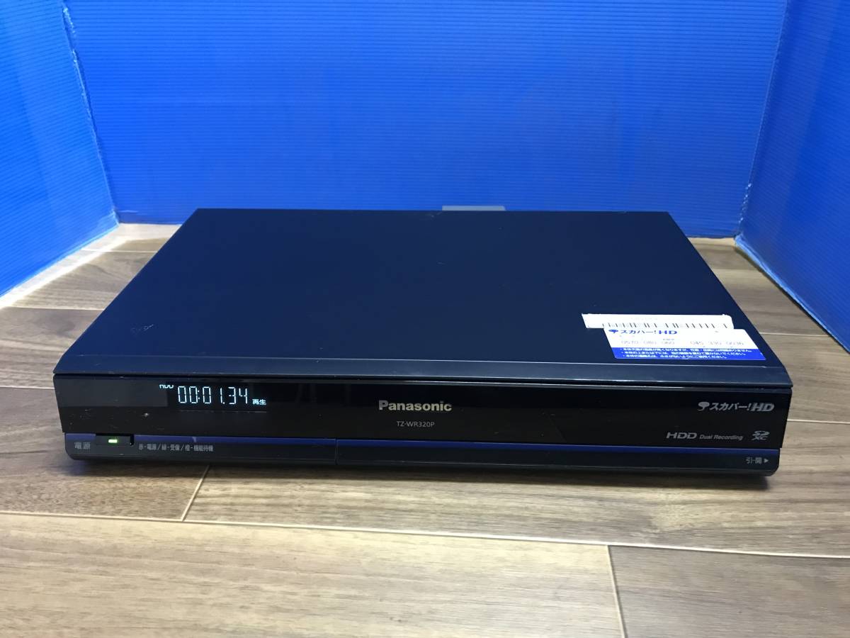 スカパー！ プレミアムサービスチューナー PT-SH700A ICカード付 中古