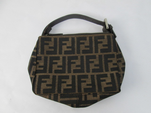 FENDI フェンディ ズッカ バニティ アクセサリーポーチ 約18cm*13cm 
