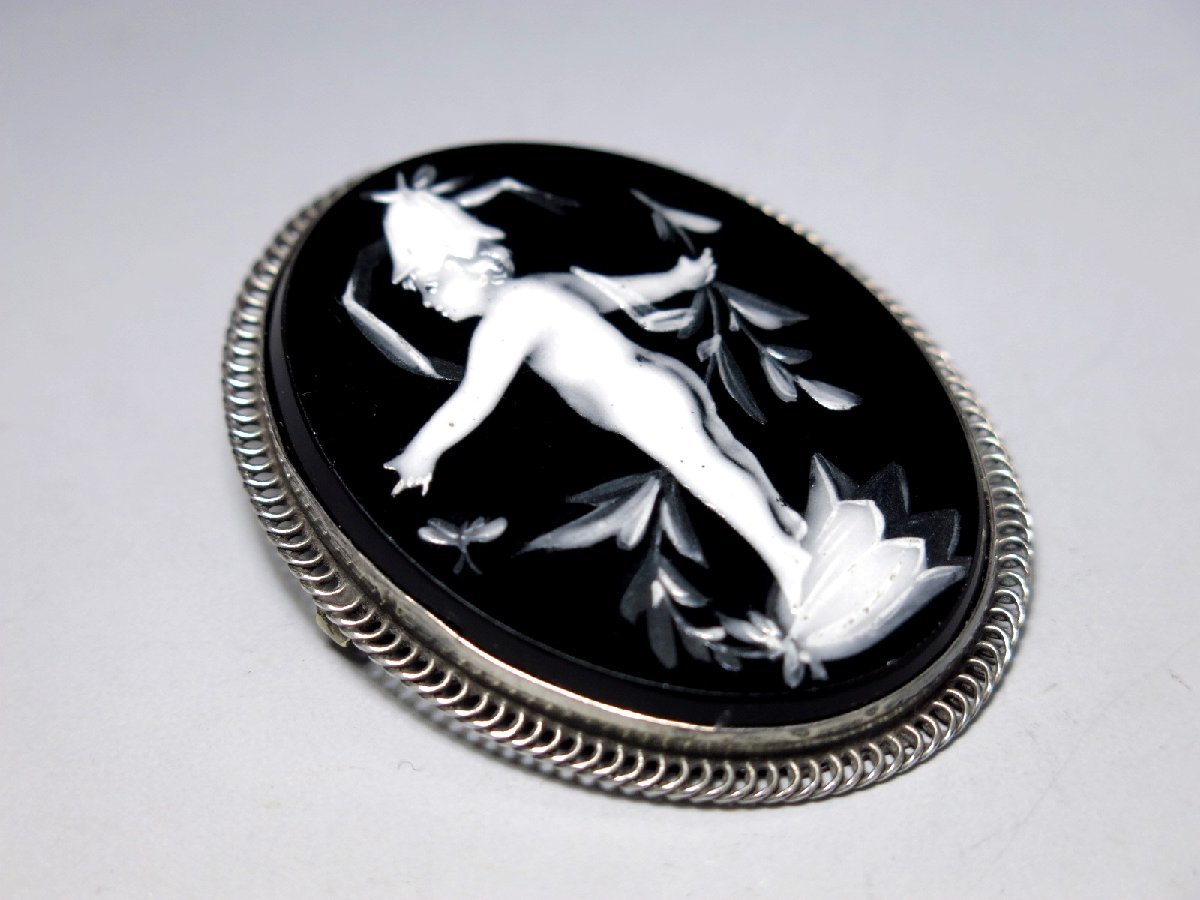 【アンティーク】銀製ブローチ イギリスチェスター 1949年製 アンティーク銀製ブローチ イギリスチェスター 1949年製