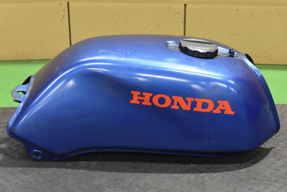 H108 当時物 純正 CB250N ガソリンタンク 0074 検) CB400N CB250T