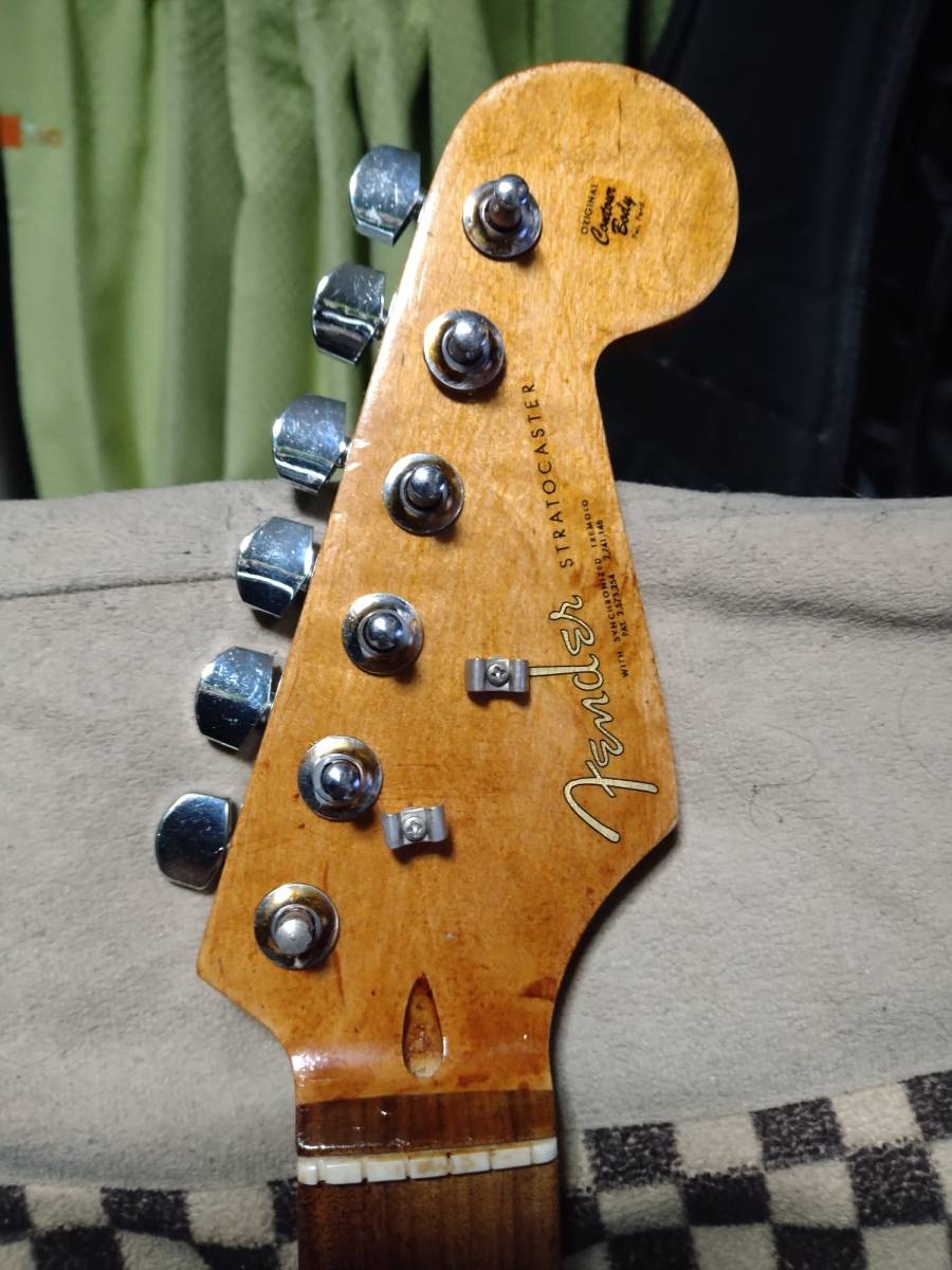 フランケンギター ペイサーヘッドカスタム レリック加工 工房内