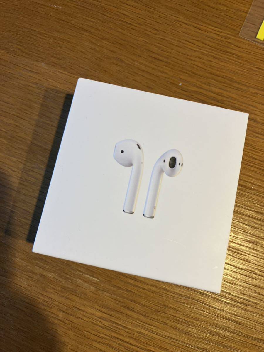 Apple Apple AirPods 第2世代 ワイヤレスイヤホン Bluetooth AirPods