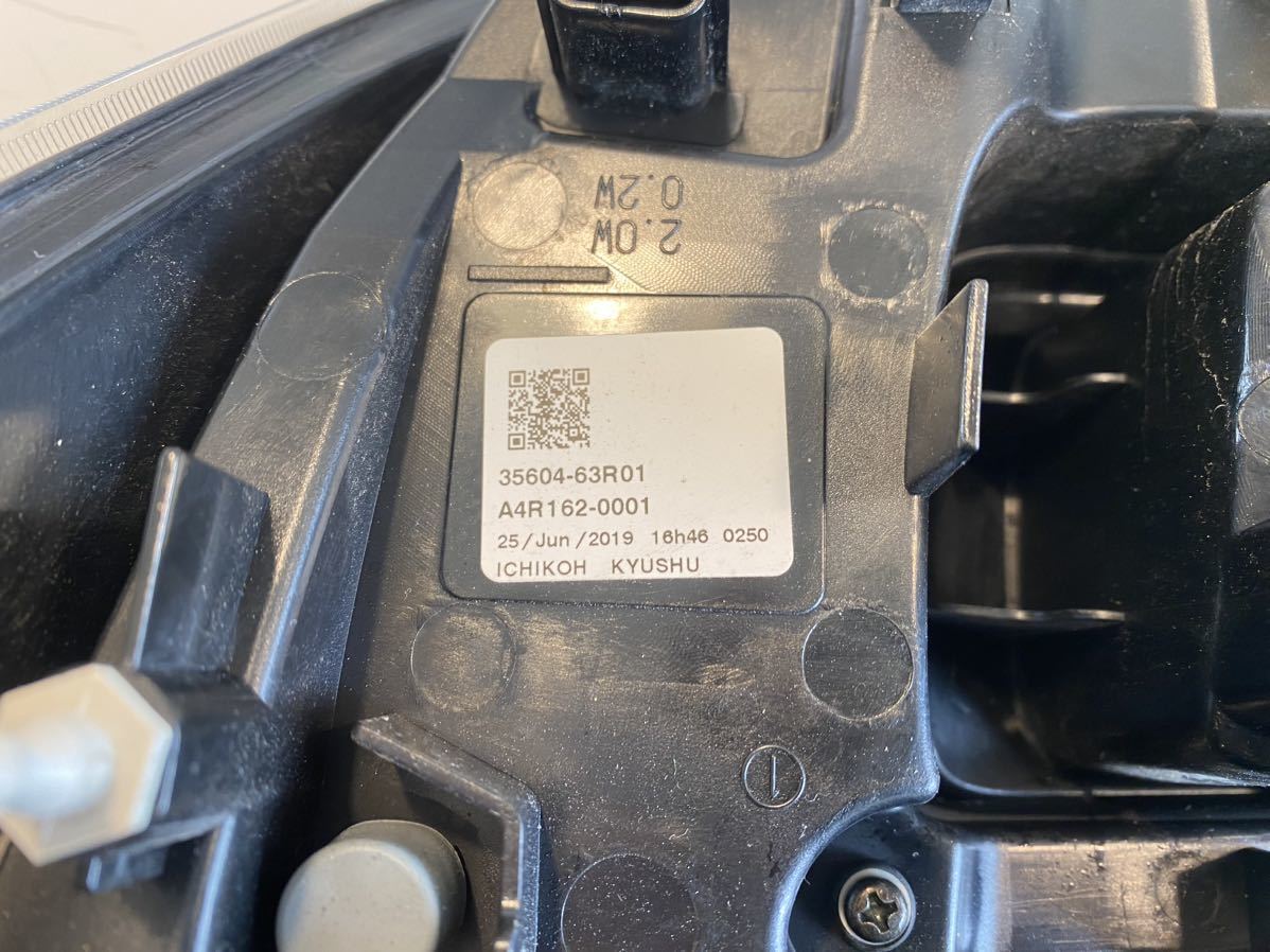 スズキ ワゴンR MH95S 中古左 テールランプユニット コンビネーション