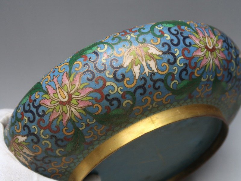 限定セール，人気 【集】013140銅製七宝鉢　花草文絵　中国景泰藍金工七宝
