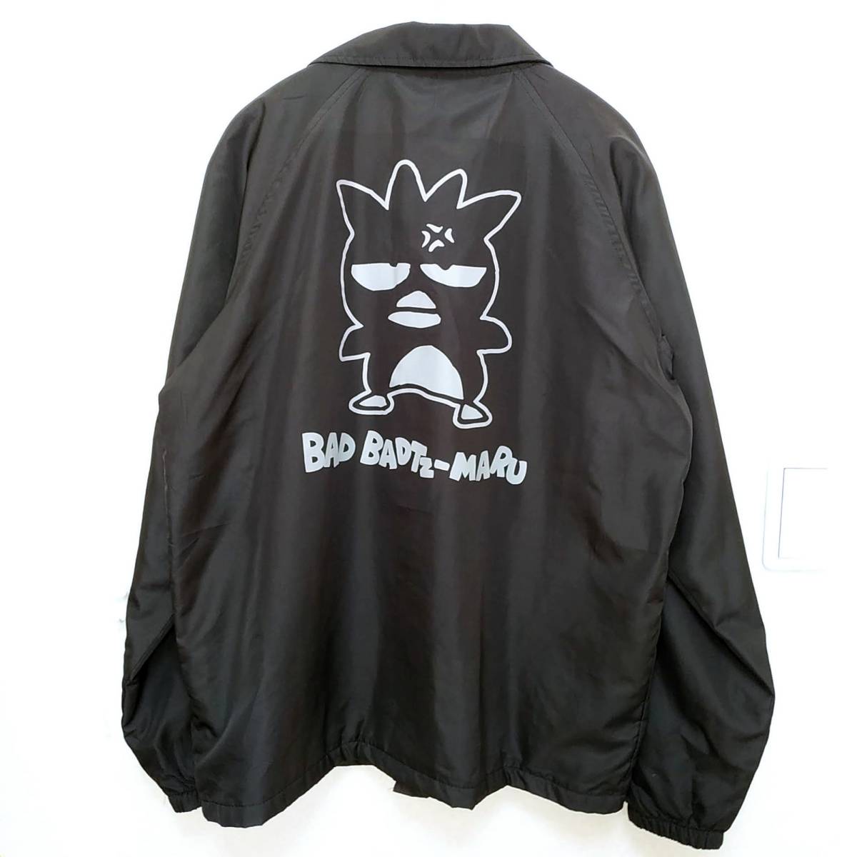 秋冬　裏起毛　M　ウインドブレーカー　バッドばつ丸　コーチジャケット　 サンリオ　ばっどばつまる　BAD BADTZ-MARU　黒　221223-04