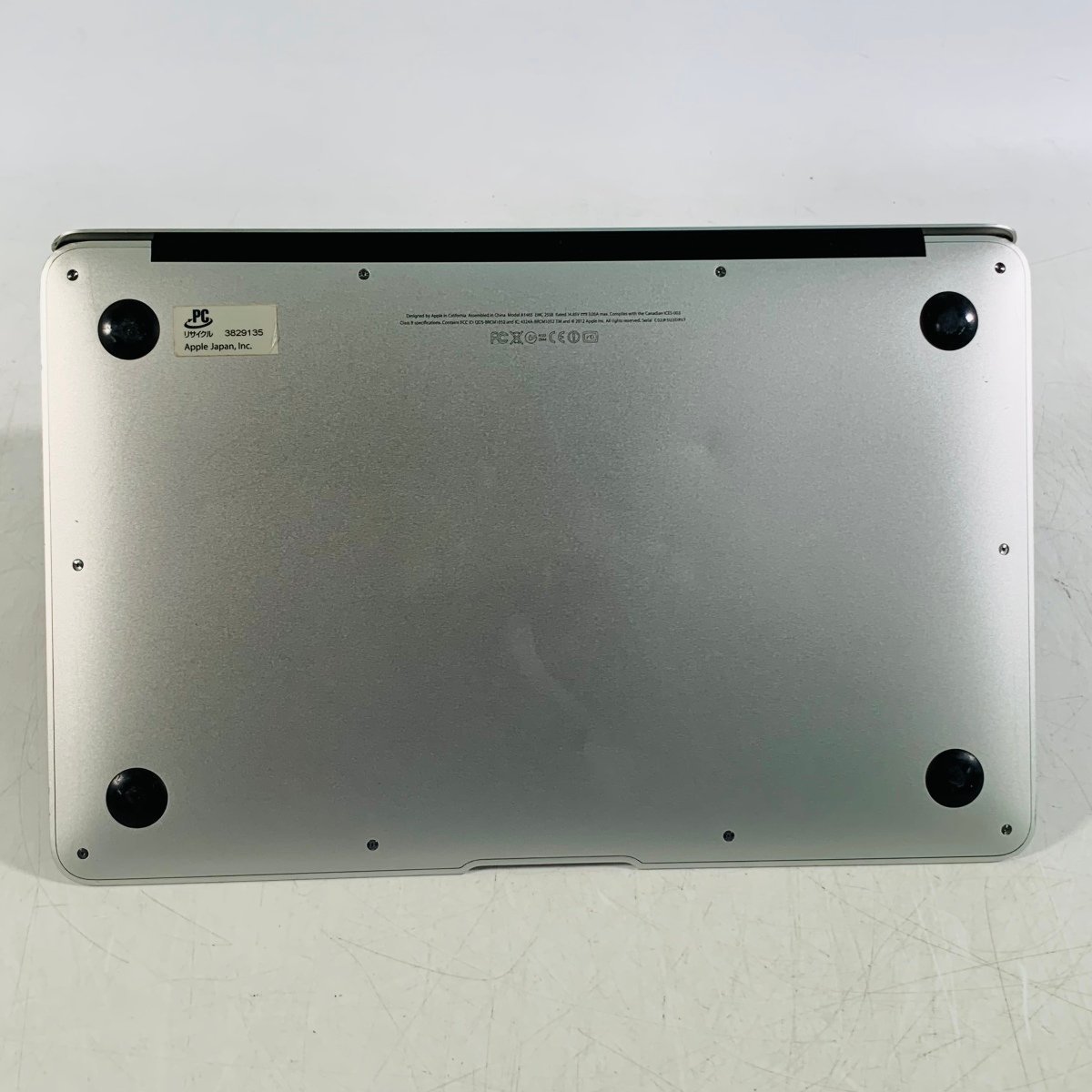 ジャンク MacBook Air 11インチ (Mid 2012) Core i5 1.7GHz/4GB MD223J