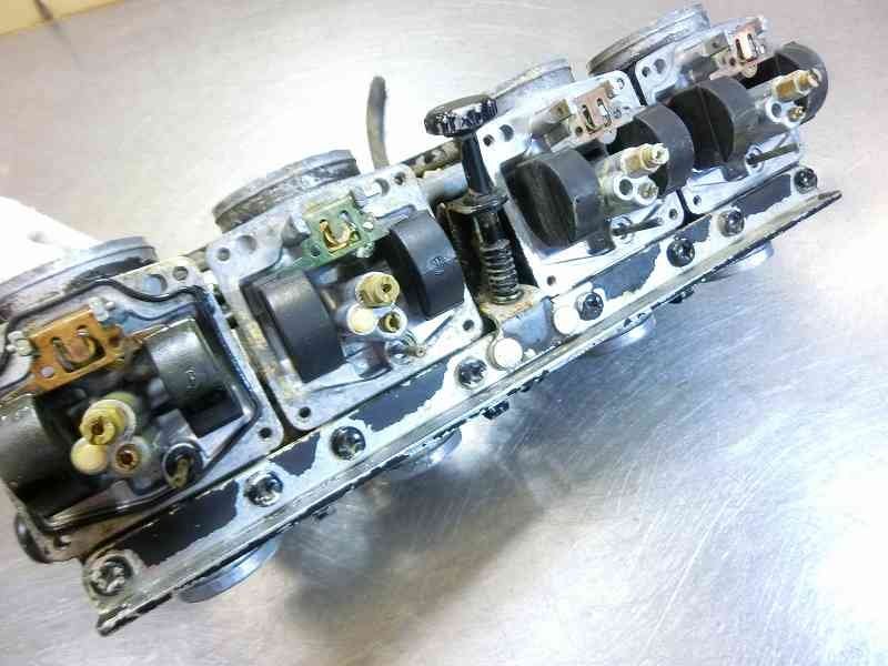 Z550GP キャブレターAssy、難有り☆KZ550H、Z400GP、逆車 【公式通販】