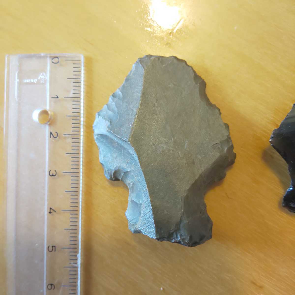 北海道の石器 尖頭器 石匙 石錐 ミニチュア石斧 計4点組 (