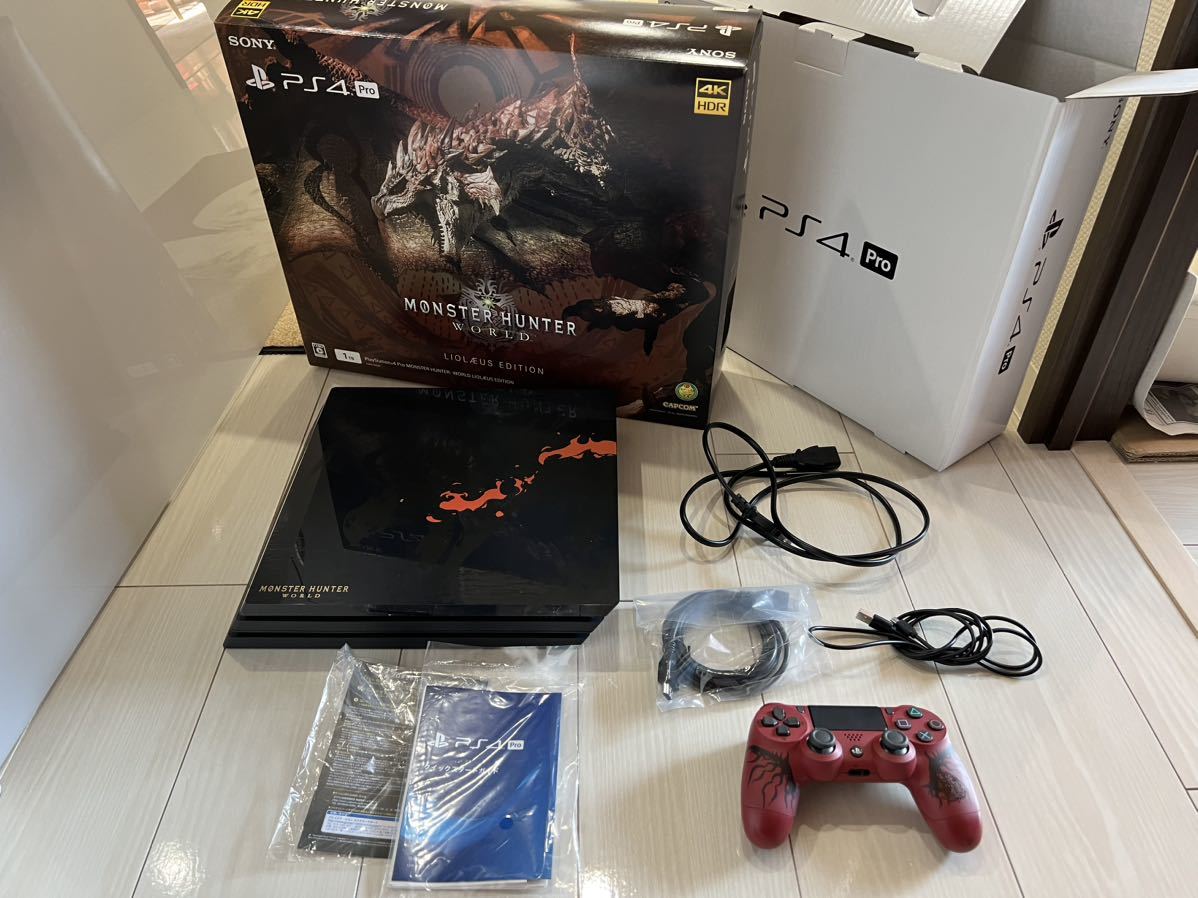 PlayStation4 Pro モンスターハンターワールド リオレウスエディション