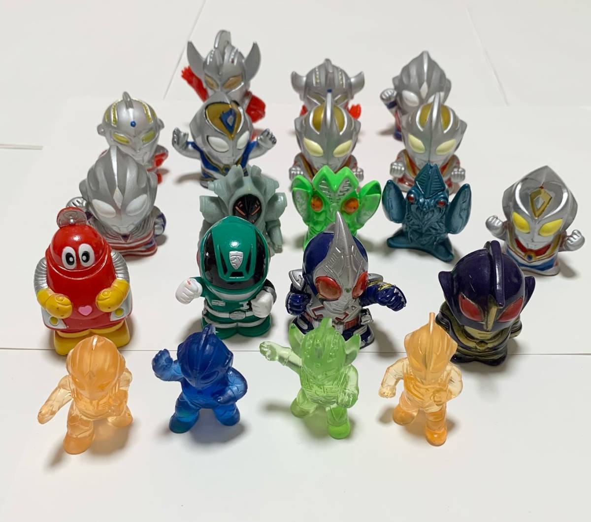 ウルトラマン指人形まとめ売り 仮面ライダー バルタン星人 ロボコン 等  