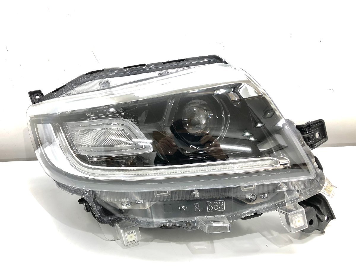 スズキ スペーシア カスタム MK53S 純正 ヘッドランプ 右 LED