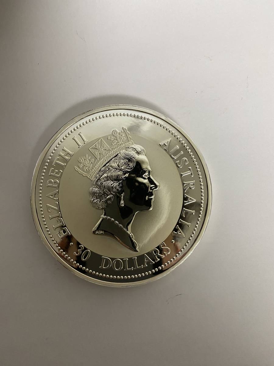 オーストラリア 30ドル 銀貨 1kg エリザベス２世 カワセミ 記念硬貨 メダル 箱付き クッカバラ 貨幣