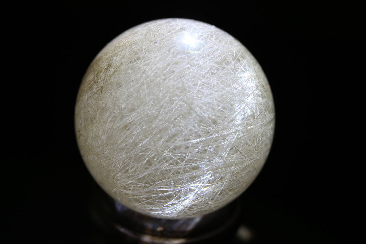【2025，人気セール】 AAAAA級 シルバールチルクォーツ スフィア 丸玉 水晶ボール置物 36.4mm 風水 開運 パワーストーン 金運UP fjq-106(原石)｜売買されたオークション情報、yahooの商品情報をアーカイブ公開 - オークフ 原石