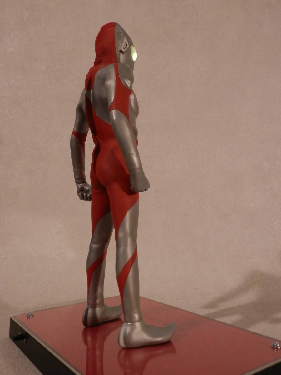 初代ウルトラマンBタイプ・電飾完成品 (1990年頃 ビリケン商会製 