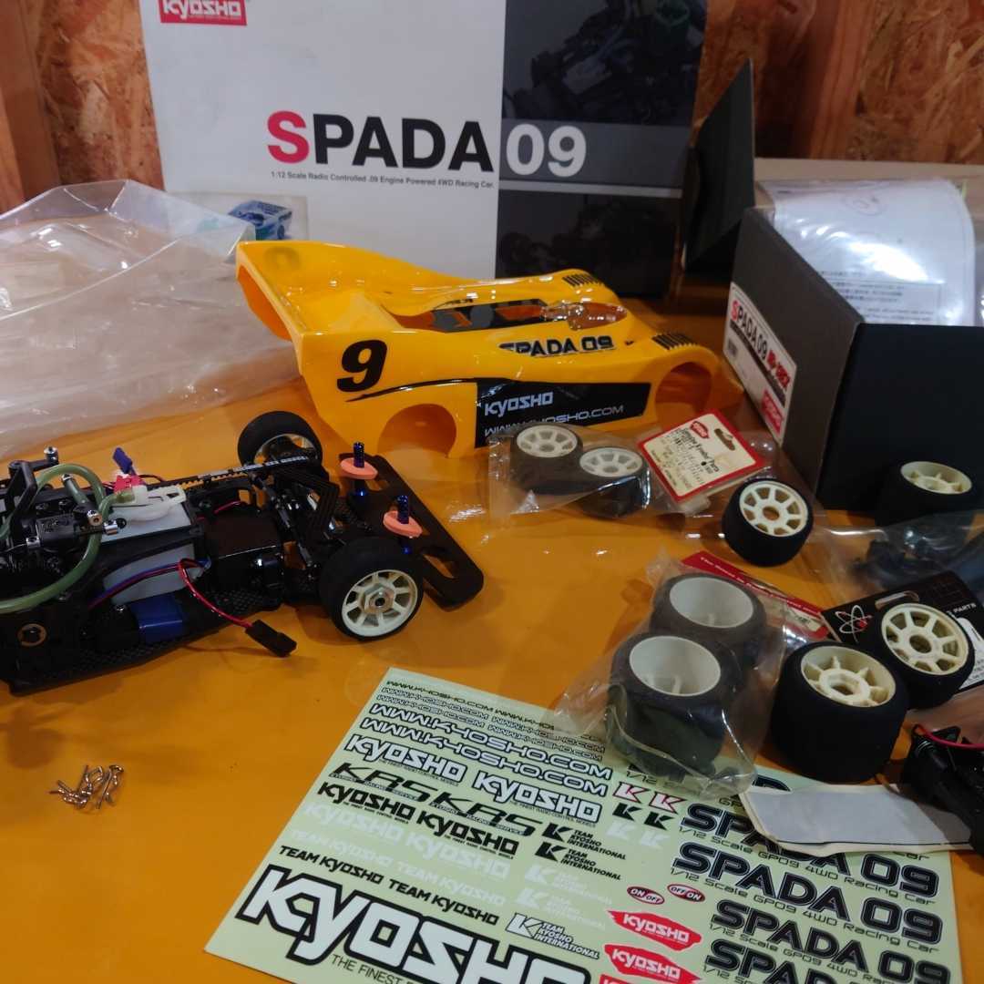京商 SPADA 09 RC CAR エンジン ラジコン エンジンカー RACING CAR 1 
