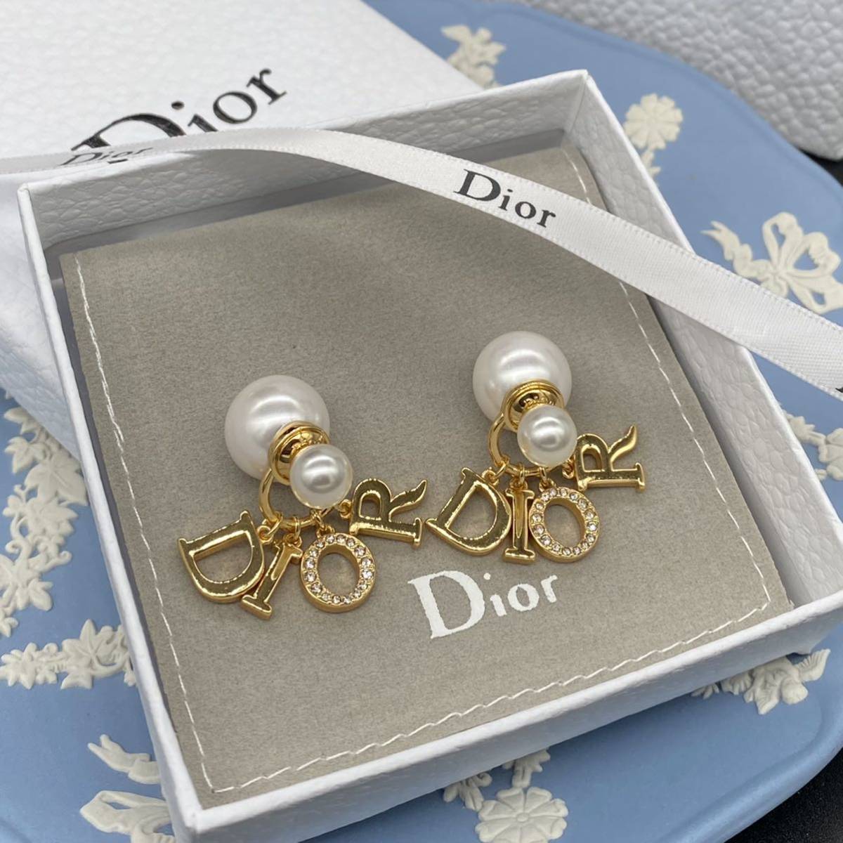 ラスト1点　Dior トライバル ピアス　ゴールド　ヴィンテージ