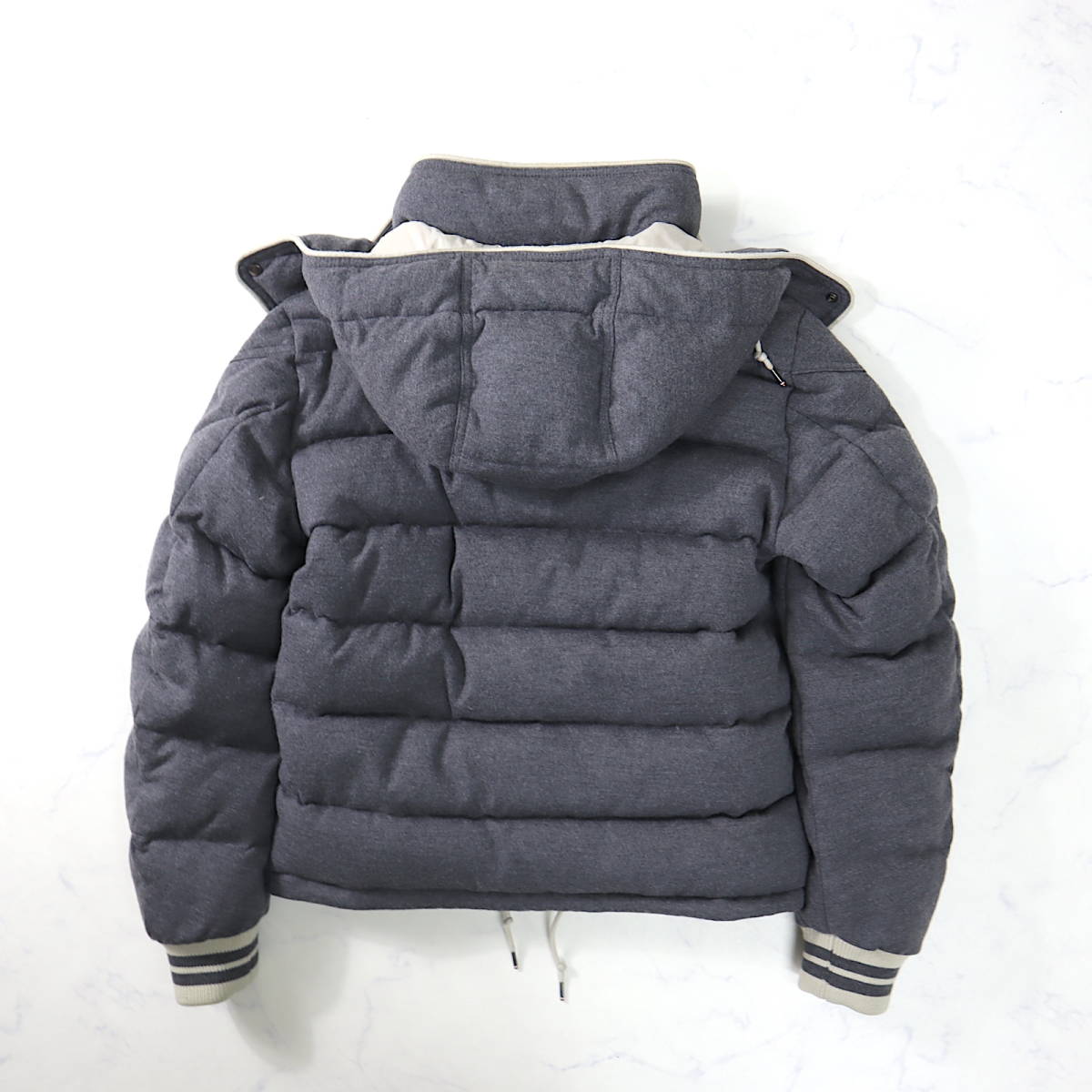 1円！ モンクレール MONCLER BRESLE ダウンジャケット フード脱着可 