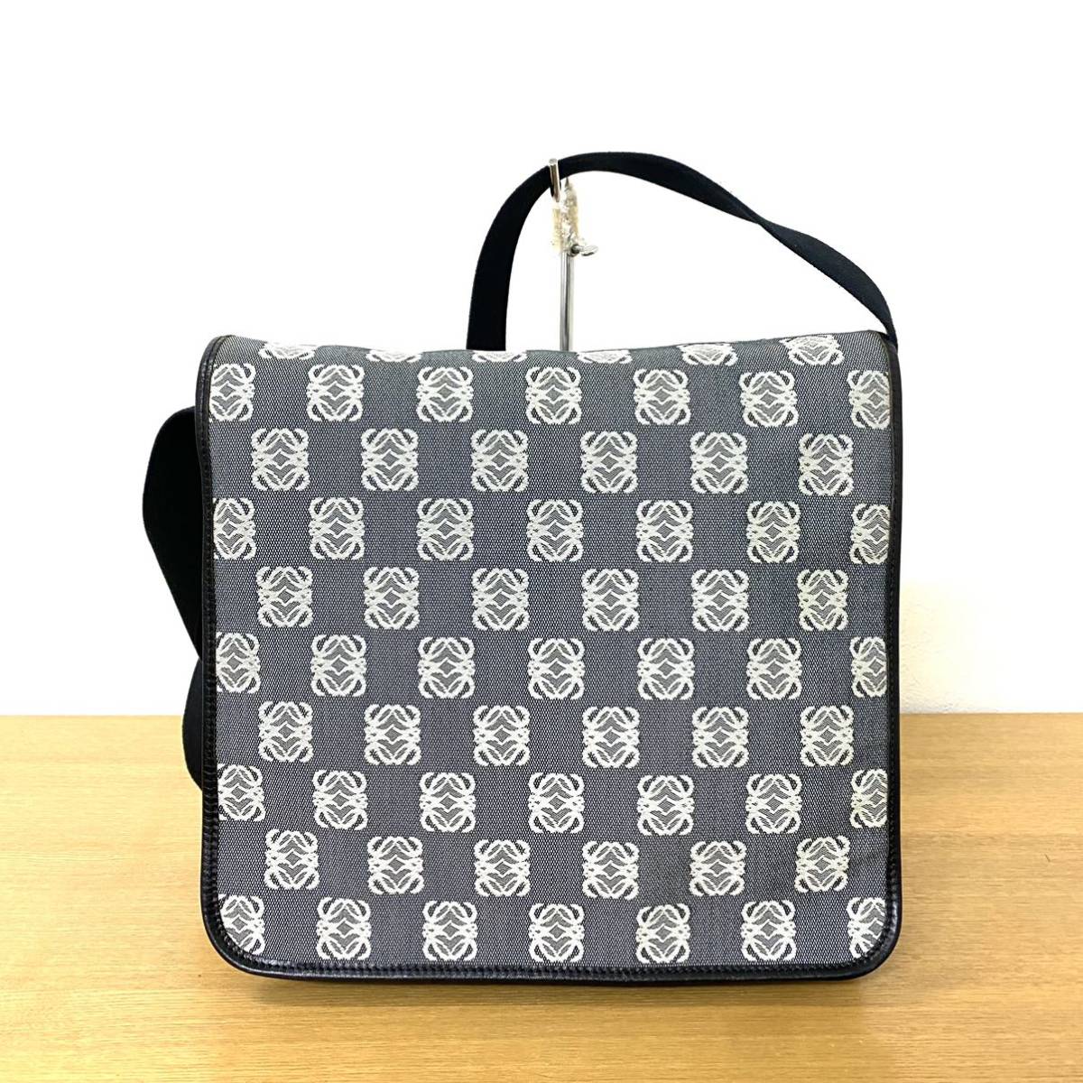 得価，新作登場 美品 LOEWE ロエベ ショルダーバッグ メッセンジャー 