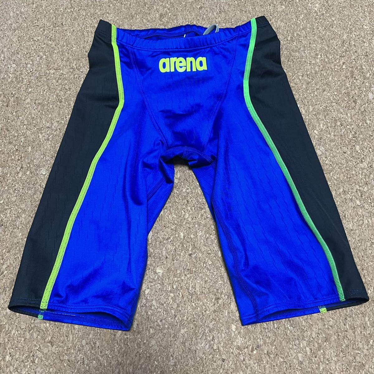 【赤字超特価，人気】 arena 競泳水着 ブルー L(Lサイズ以上)｜売買されたオークション情報、yahooの商品情報をアーカイブ公開 - オークファン 男性用